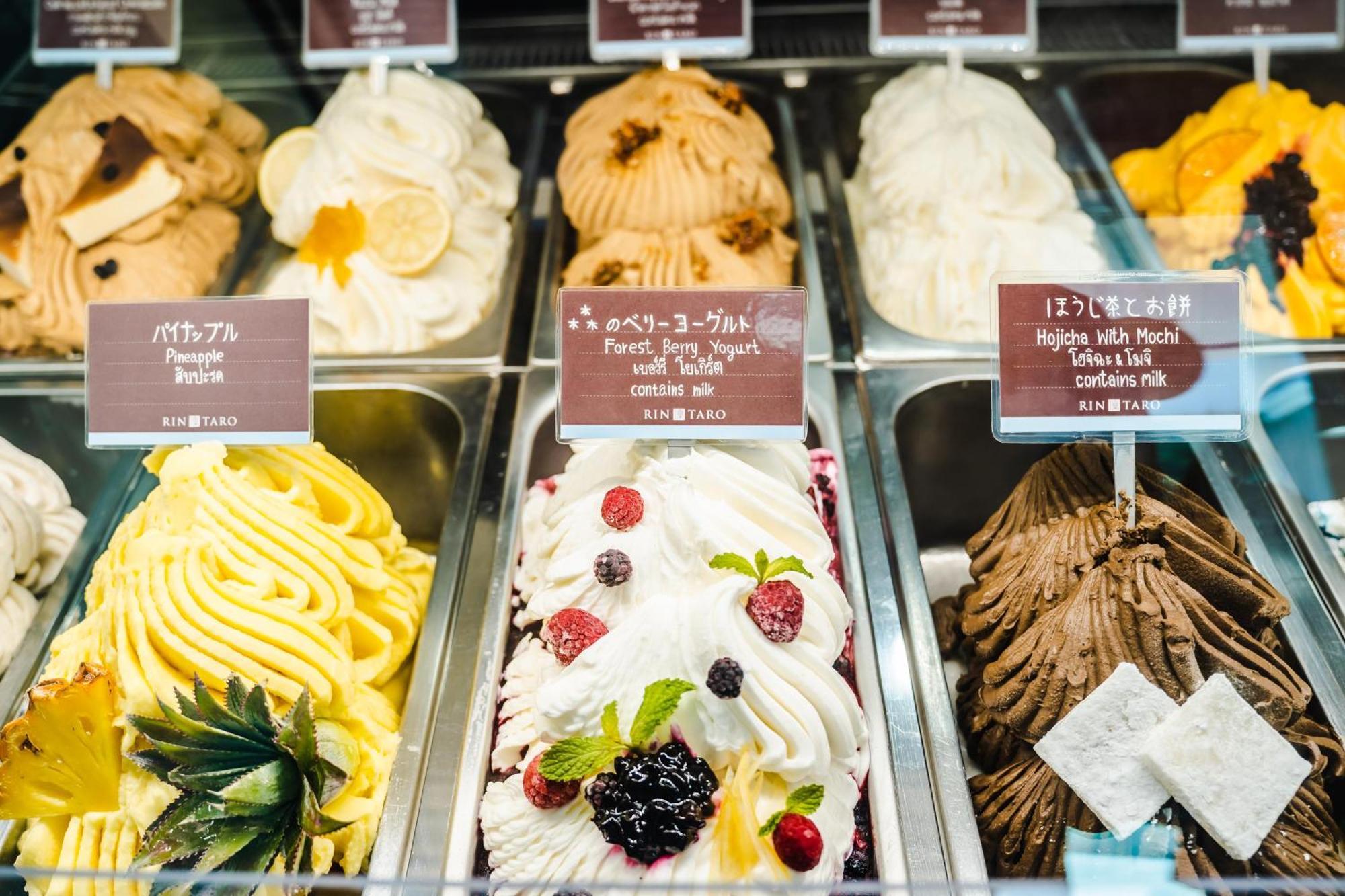 The Salil Hotel Riverside 방콕 외부 사진 Italian gelato