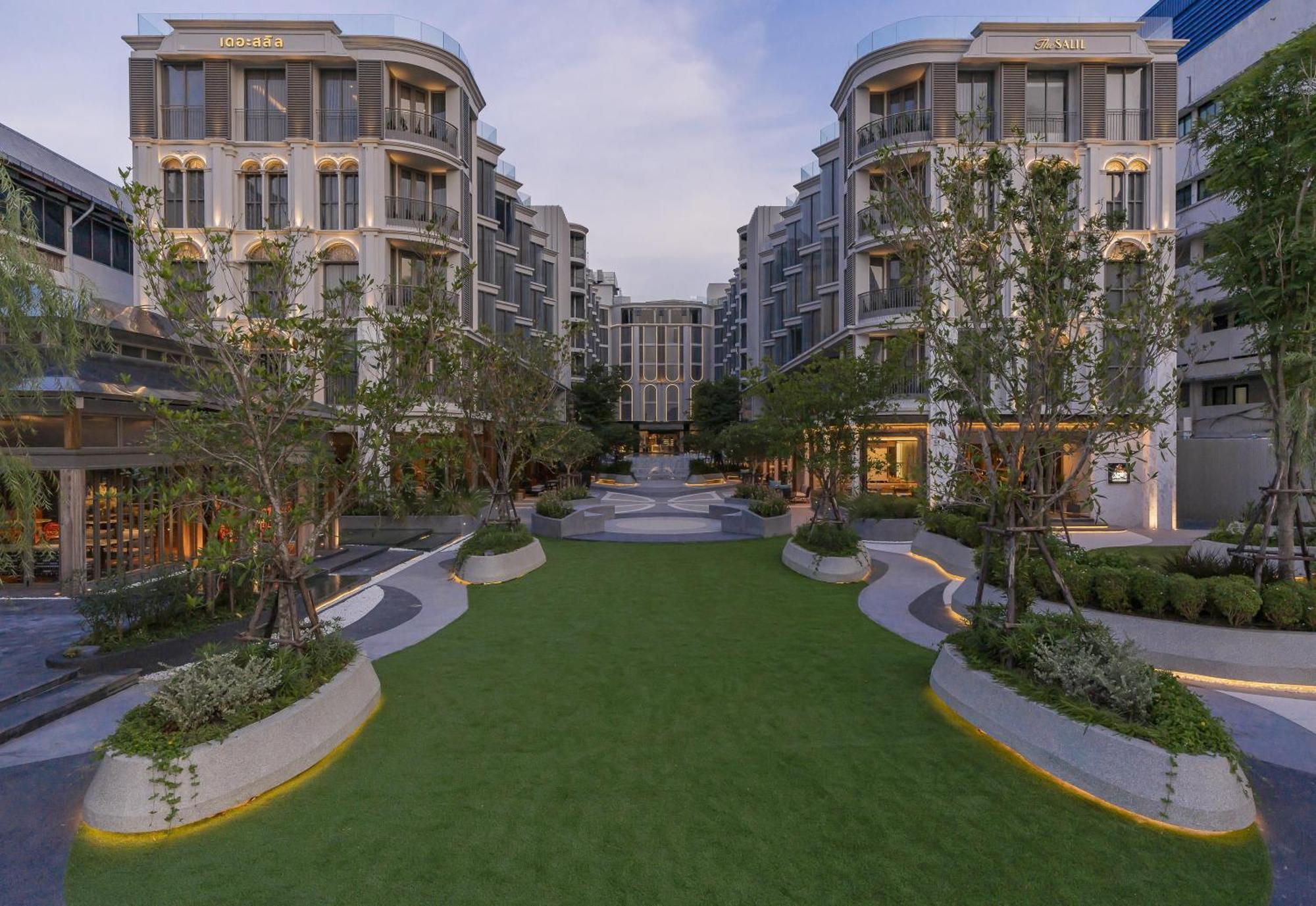 The Salil Hotel Riverside 방콕 외부 사진 The Park